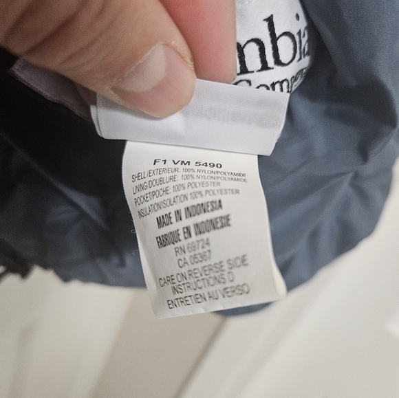Columbia Sportswear Reversible M Winter Jacket like new - Picture 9 of 13